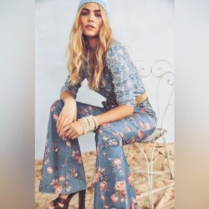 LoveShackFancy Meyerson Corduroy Blue Floral Print Flare Jeans Pants Size 4